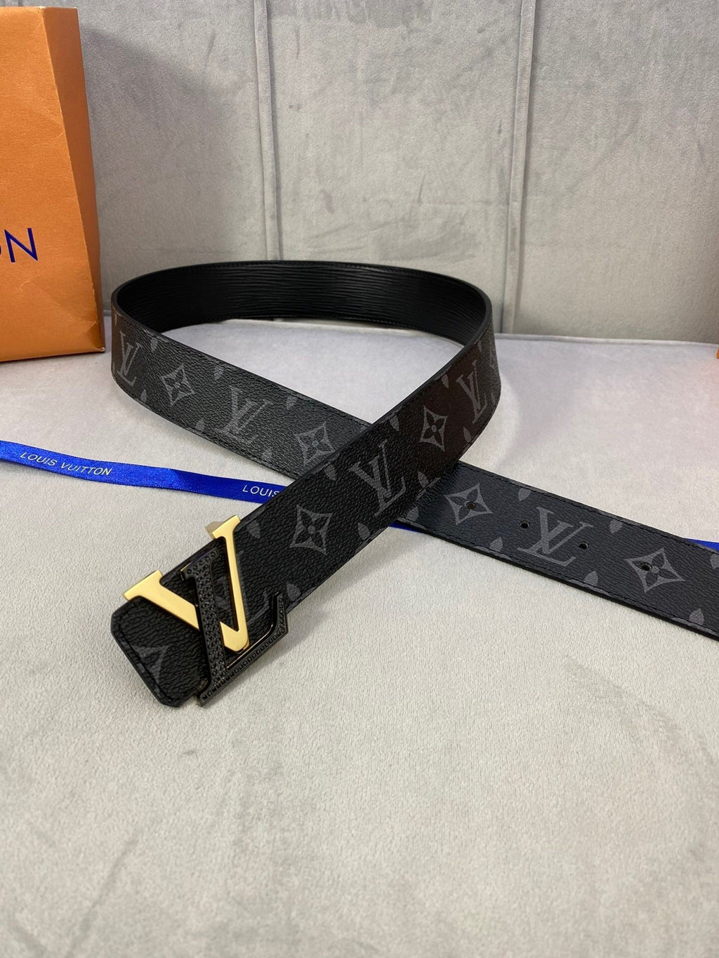 Louis Vuitton Initiales Reversible
