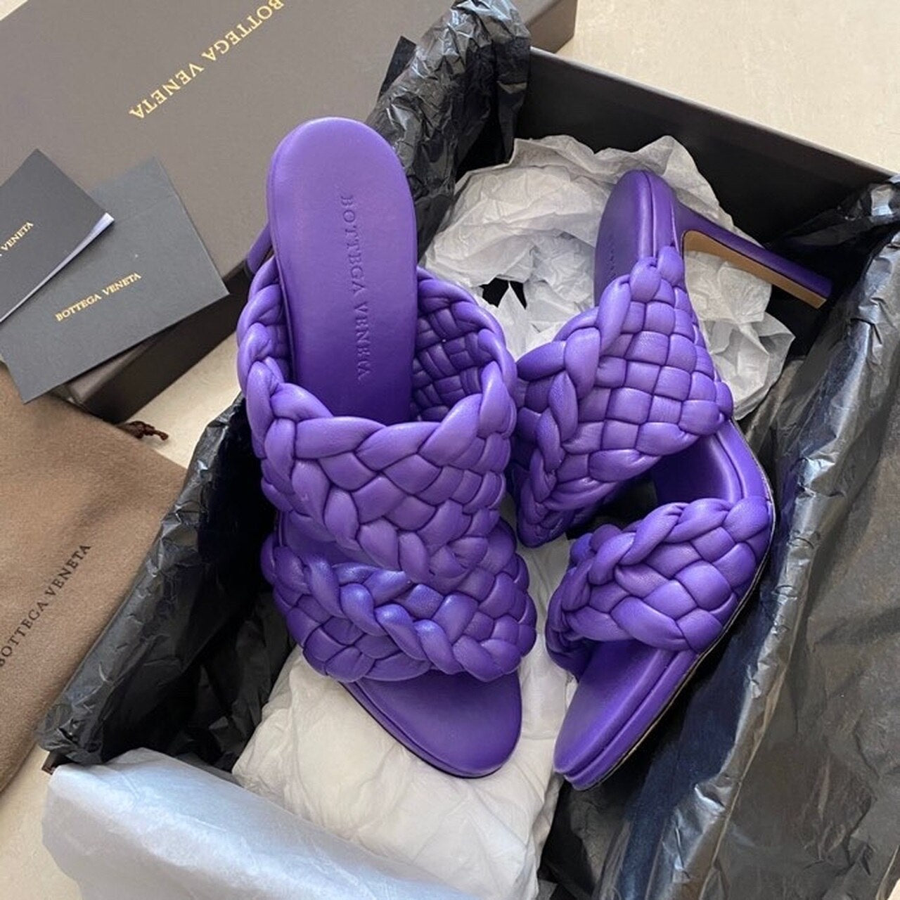 Bottega Veneta Curve Sandals 9.5cm Heel Lambskin Leather Spring/Summer 2020 Collection, Purple