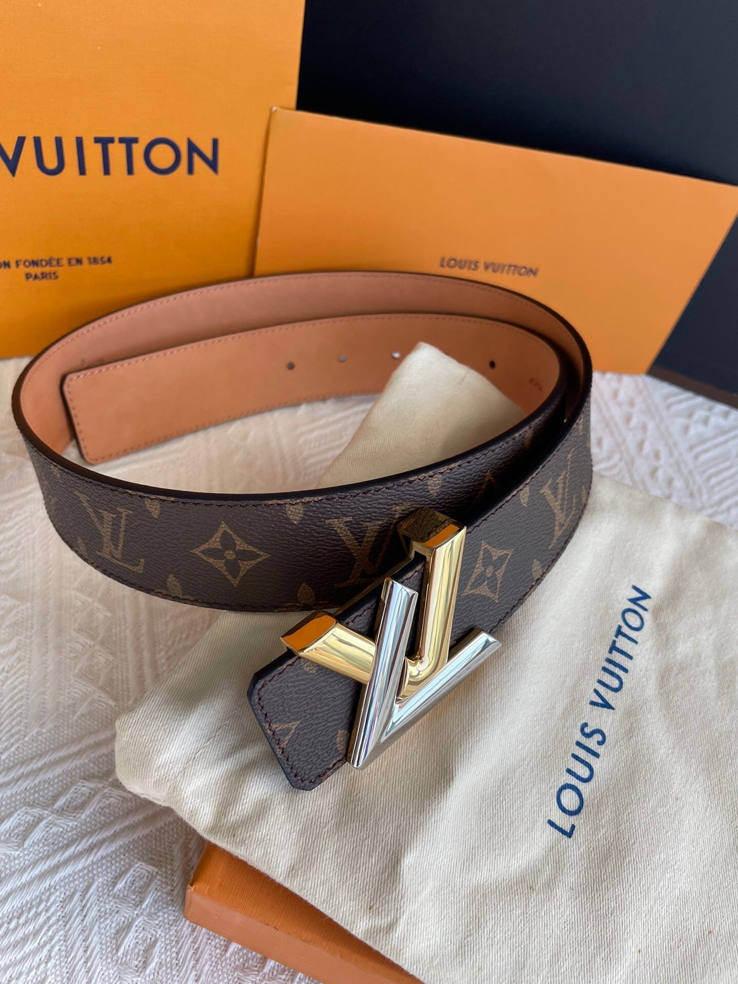 Louis Vuitton Initiales Reversible