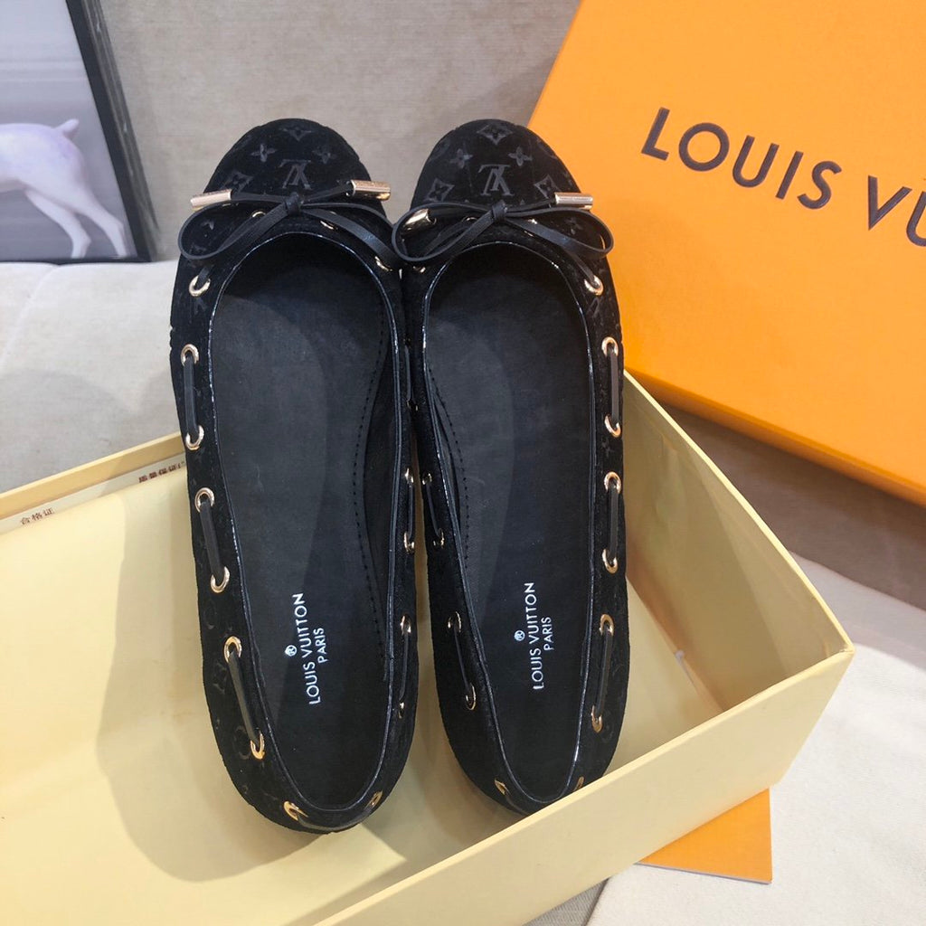 Louis Vuitton Gloria Flat Loafer Black