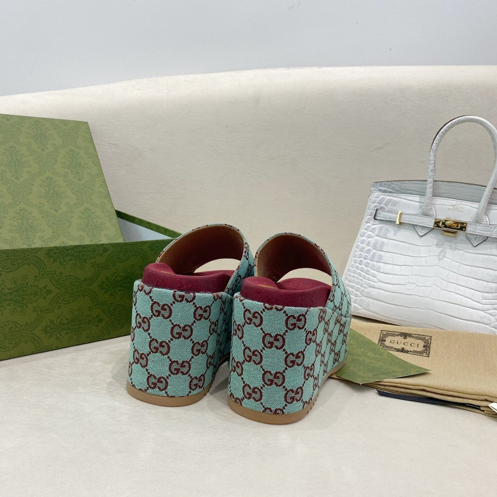 Gucci Platform Slide Sandal Blue