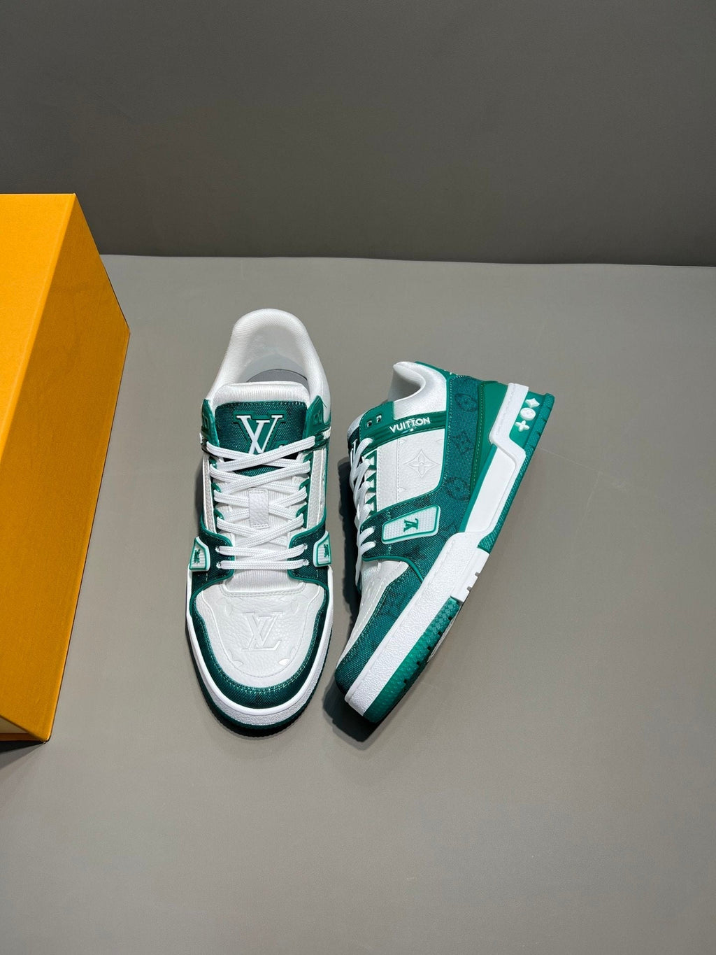Louis Vuitton Trainer Sneaker