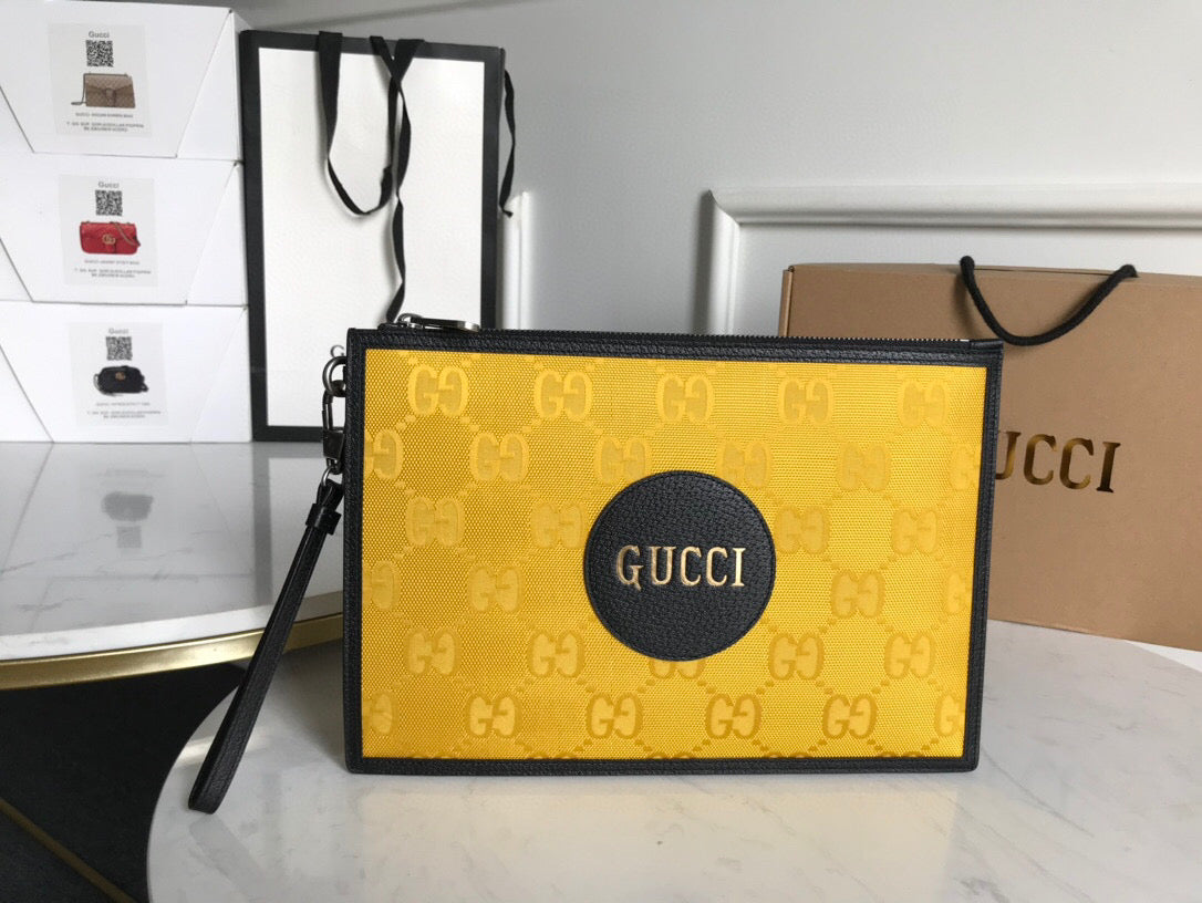 Gucci Off The Grid Pouch 31cm