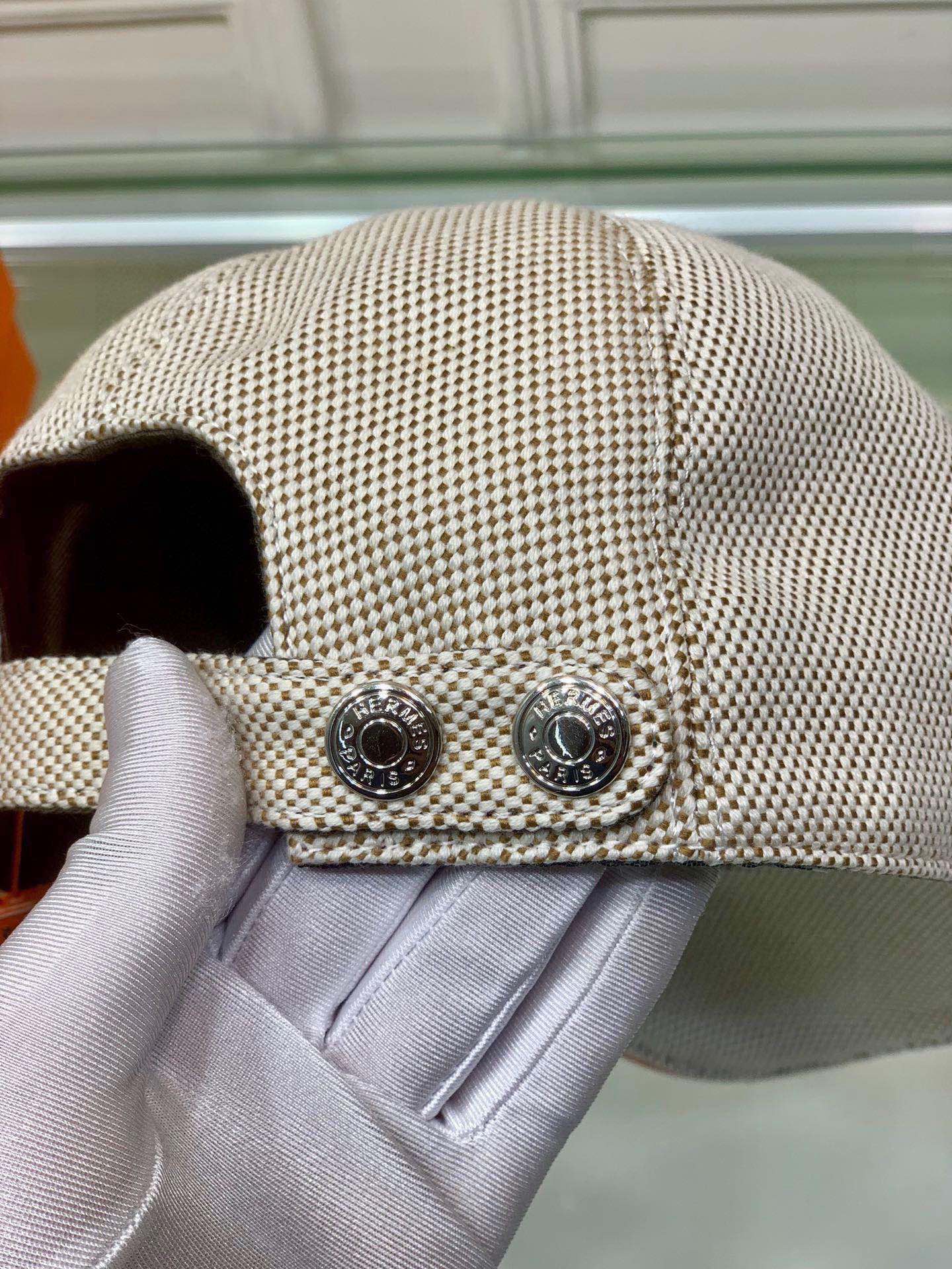 Hermes Davis H Primavera Cap Beige