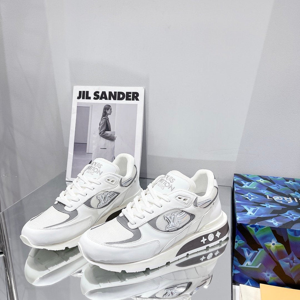 Louis Vuitton Run Sneaker White