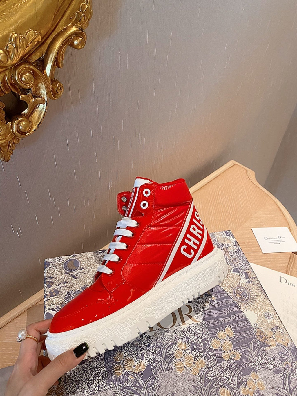D-Player Sneaker Red