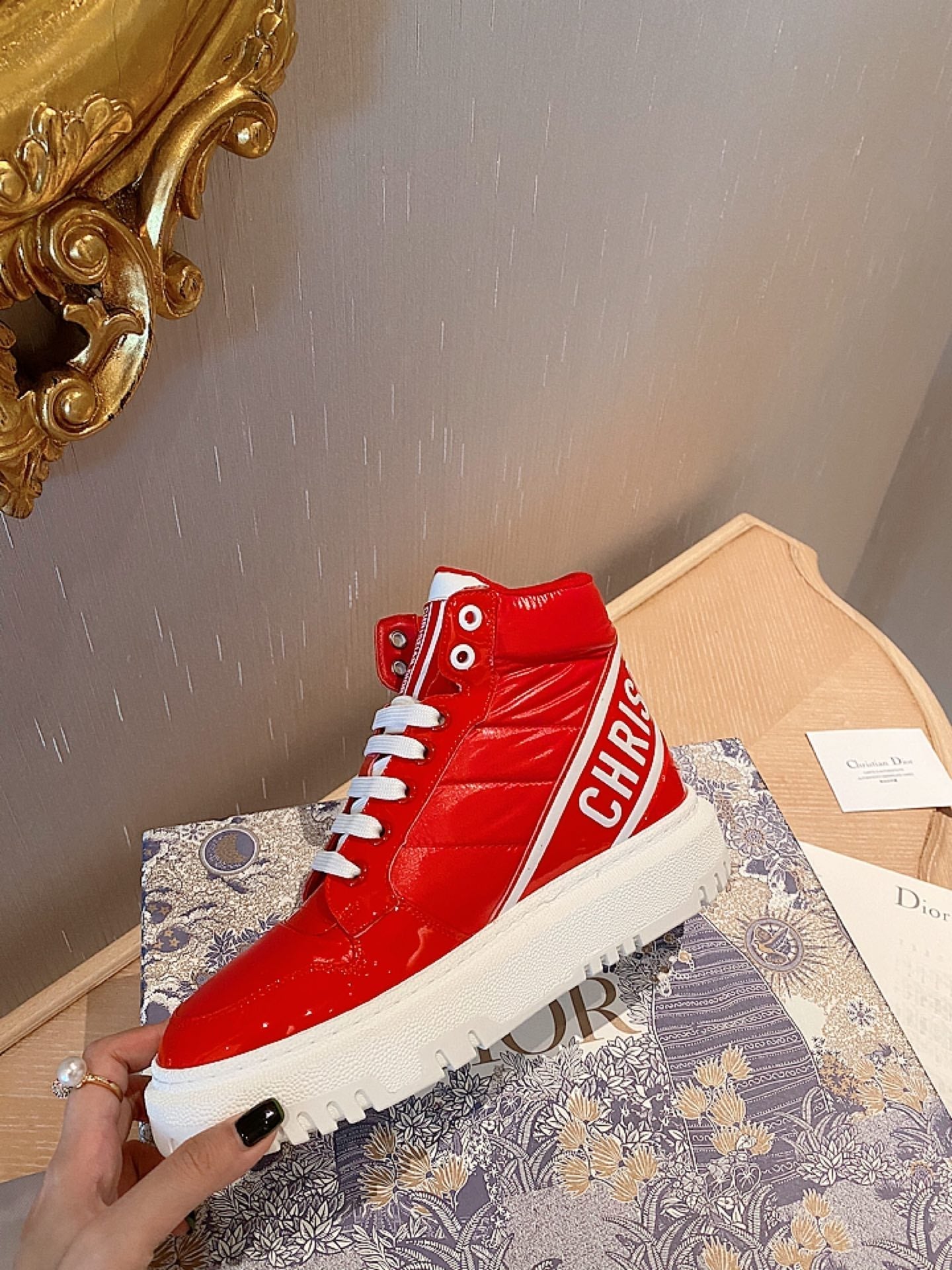 D-Player Sneaker Red