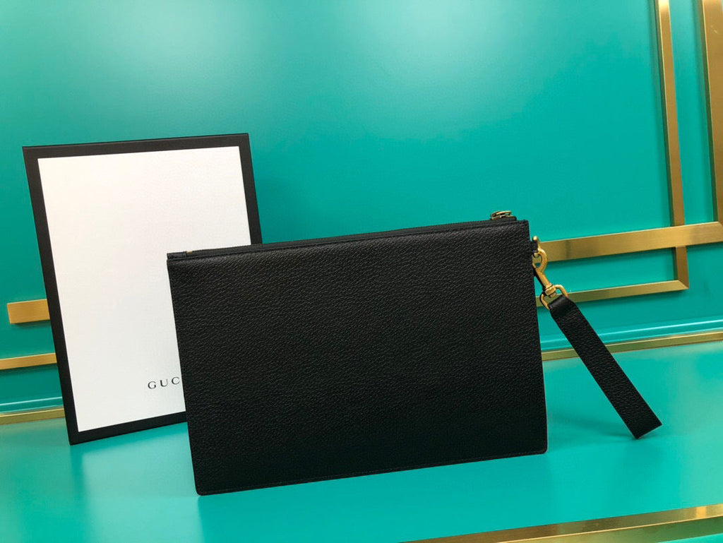 Gucci Marmont Pouch