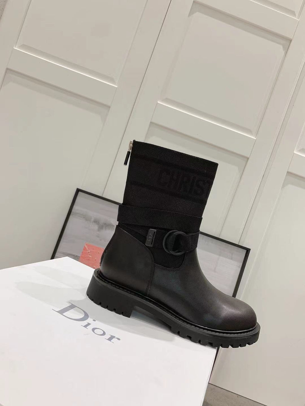 D-Major Boot Black
