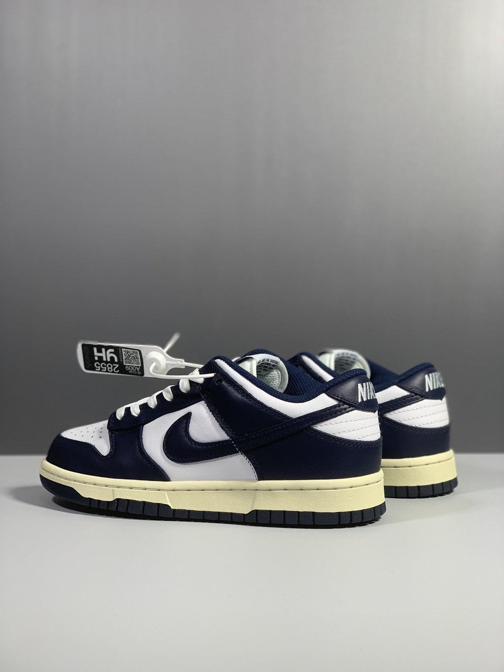 Nike Wmns Dunk Low Vintage Black
