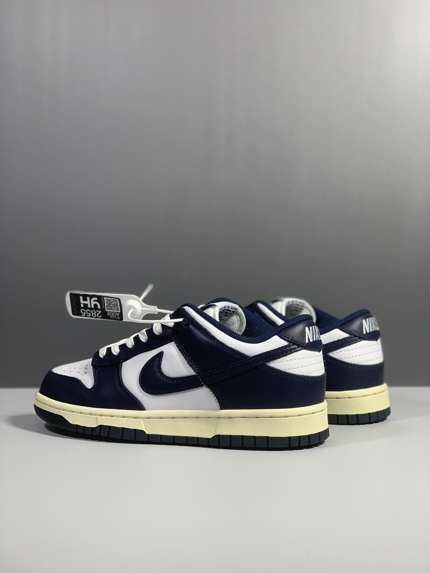 Nike Wmns Dunk Low Vintage Black