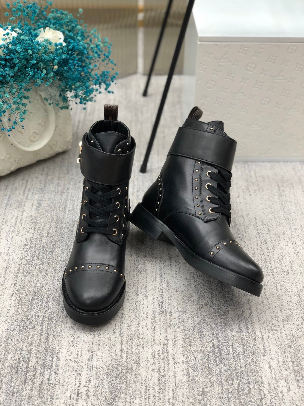 Louis Vuitton Wonderland Ranger Black