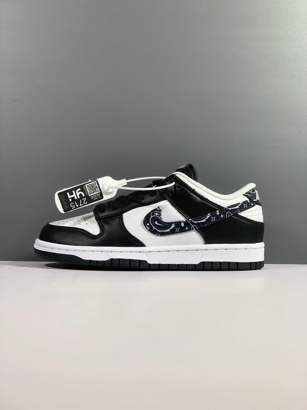 Nike SB Dunk Low Top