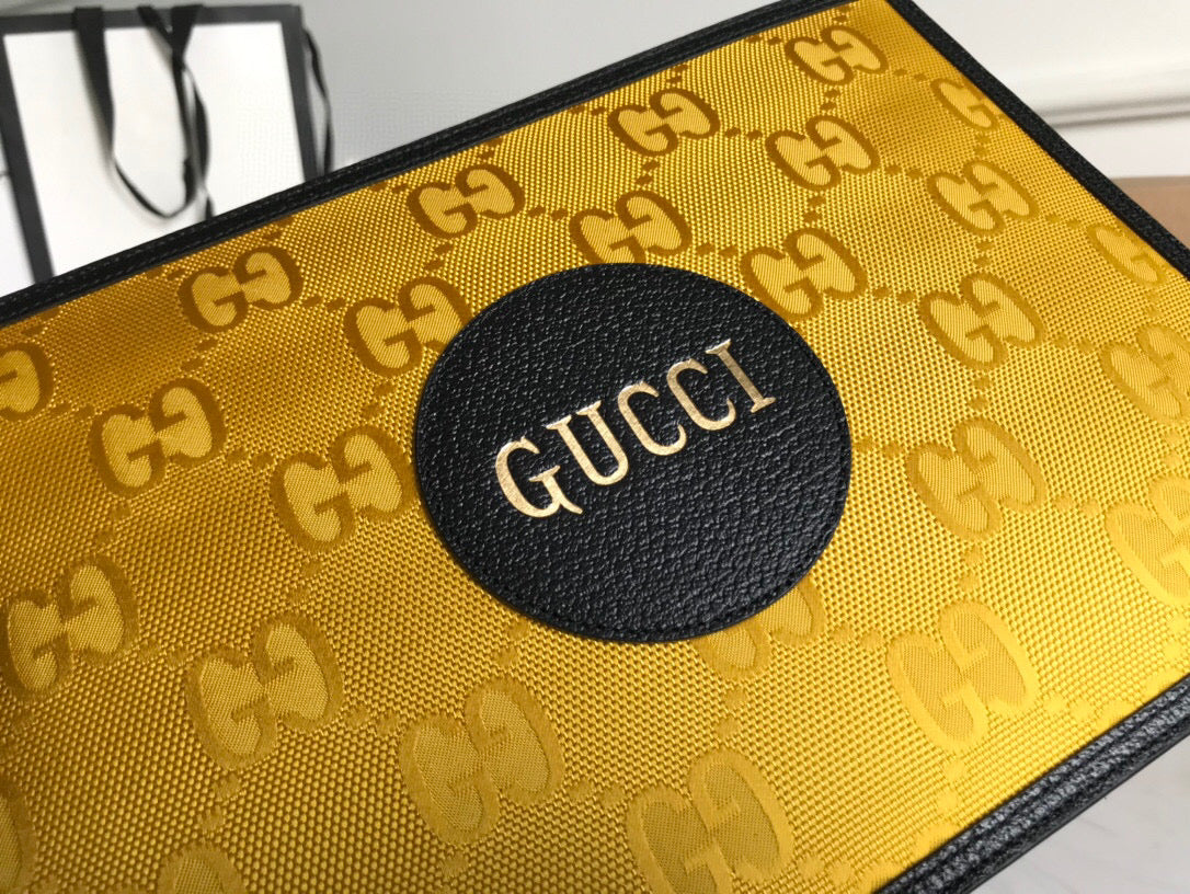 Gucci Off The Grid Pouch 31cm