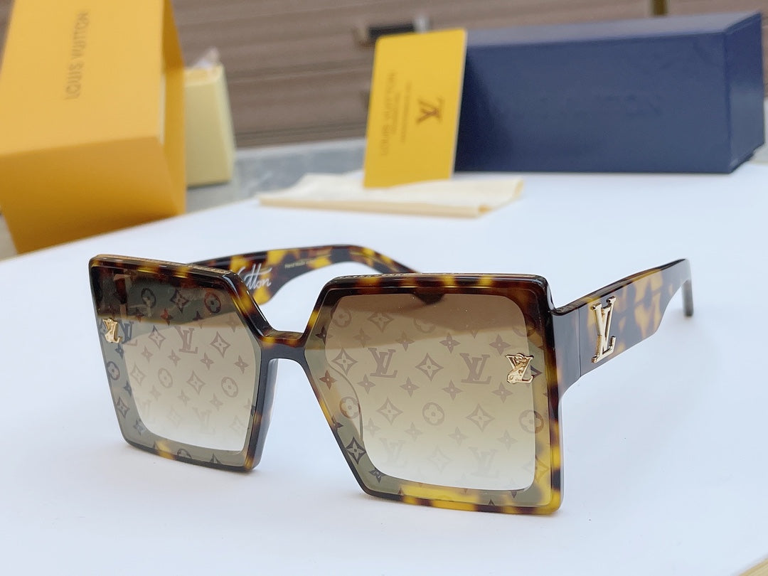 Louis Vuitton Link Cat Eye Sunglasses