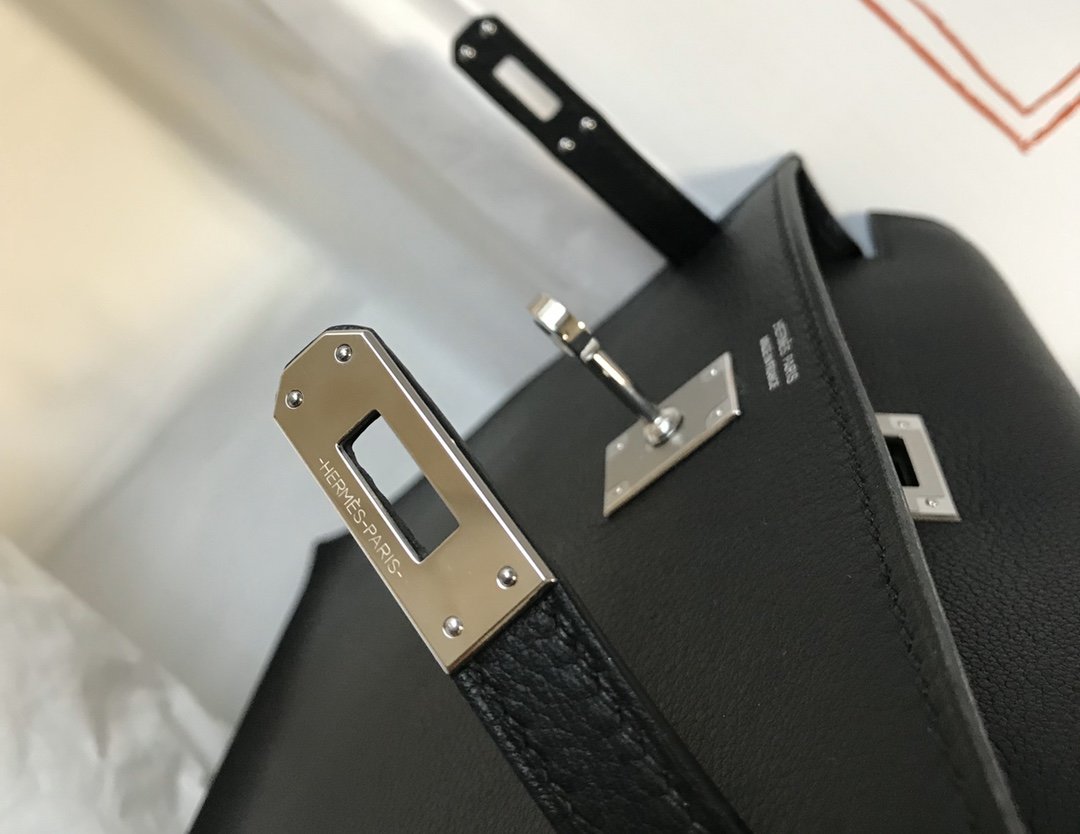Hermes Handle Bag 22cm Black