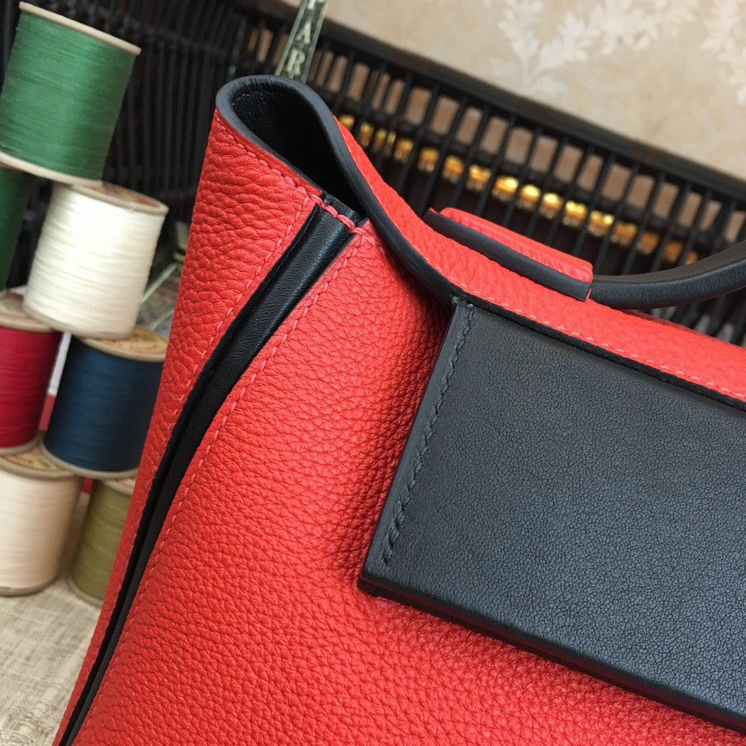 Hermes 24 24 29cm Noir Black Clémence Red