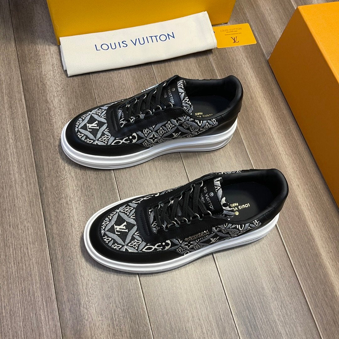 Louis Vuitton Trainer Sneaker