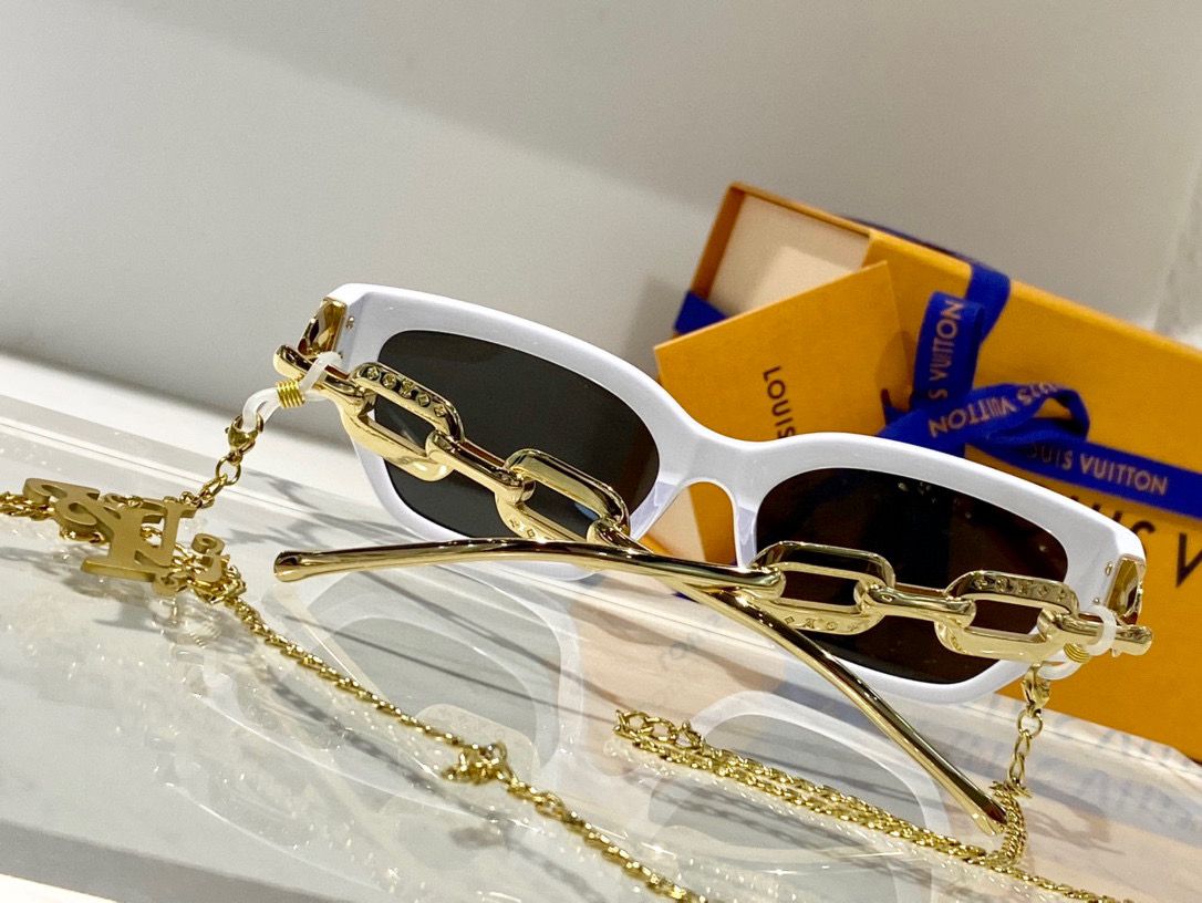 Louis Vuitton Edge Cat Eye Sunglasses