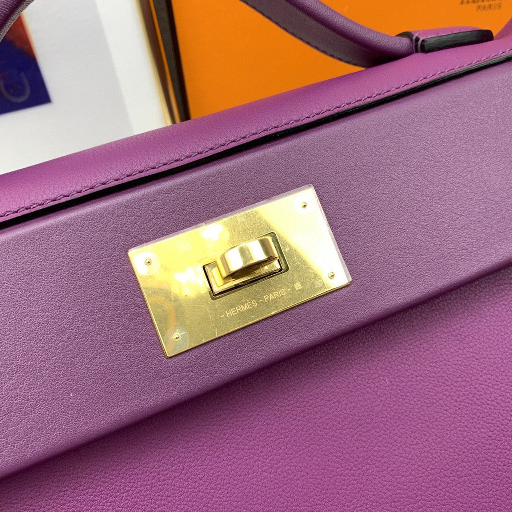 Hermes 24 24 29cm Noir Black Clémence Purple