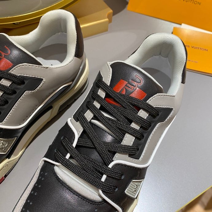 Louis Vuitton Trainer Sneaker