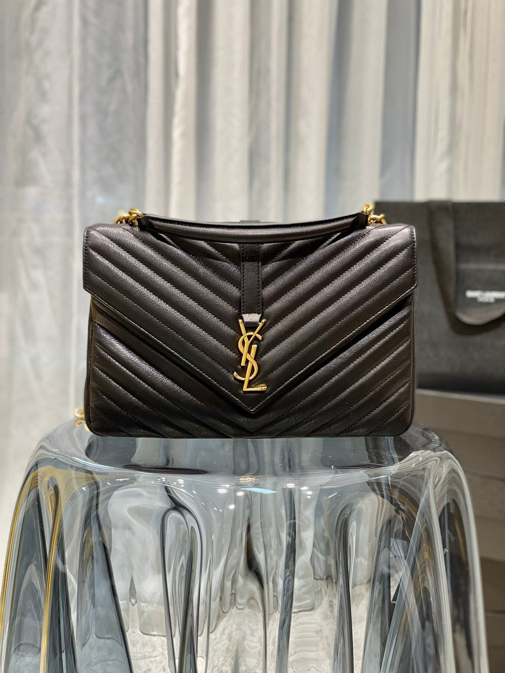 Saint Laurent College Large Chain Bag With Gold Hardware 32cm