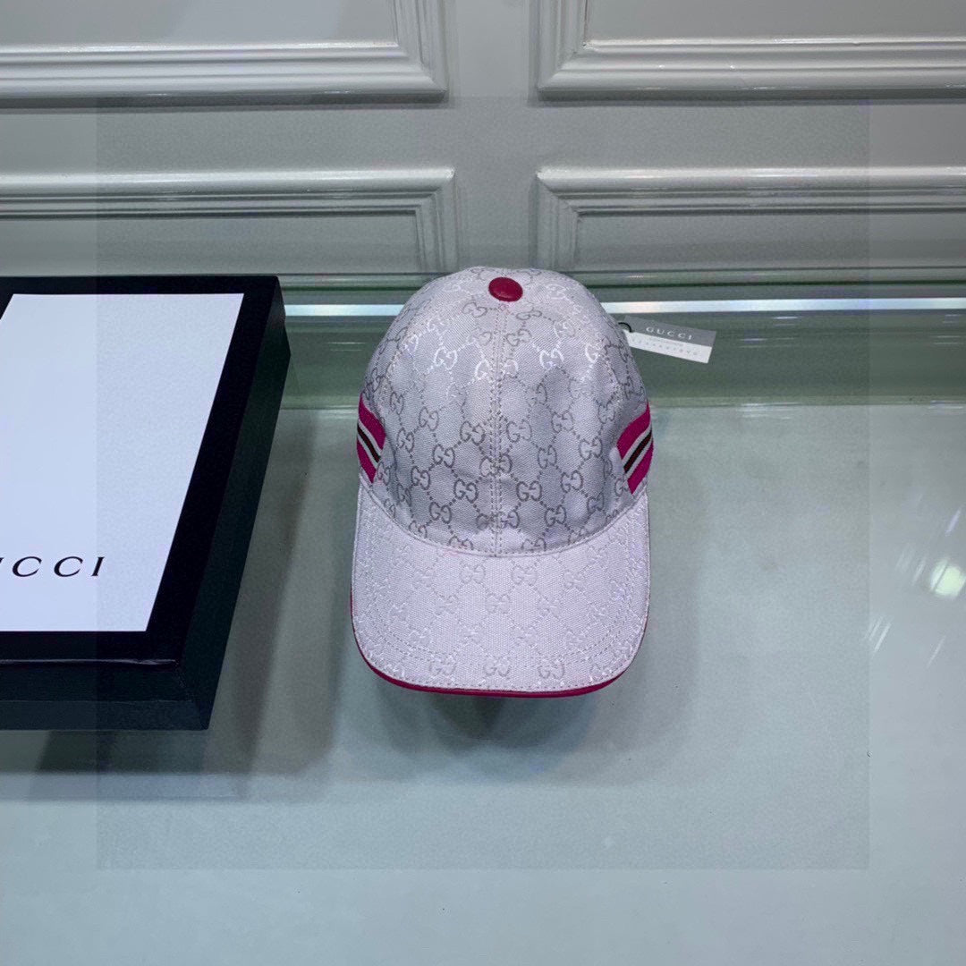 Gucci Canvas Baseball Cap with Web