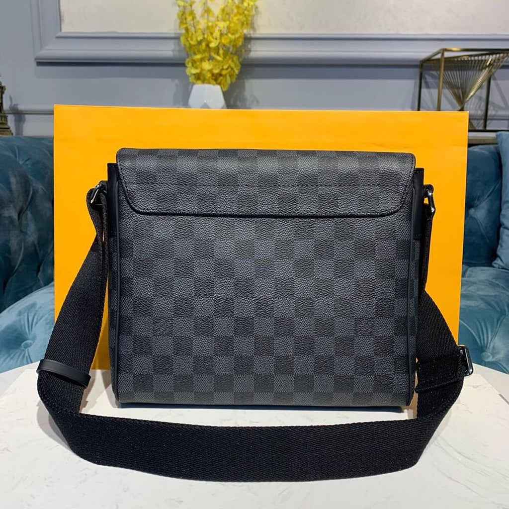 Louis Vuitton District PM Bag 25cm Damier Graphite Canvas Spring/Summer Collection N41028, Black