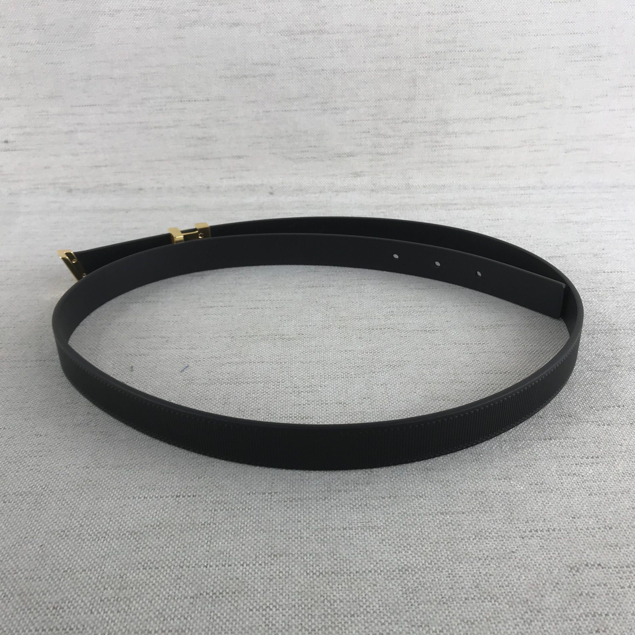 Louis Vuitton Initiales Belt Black