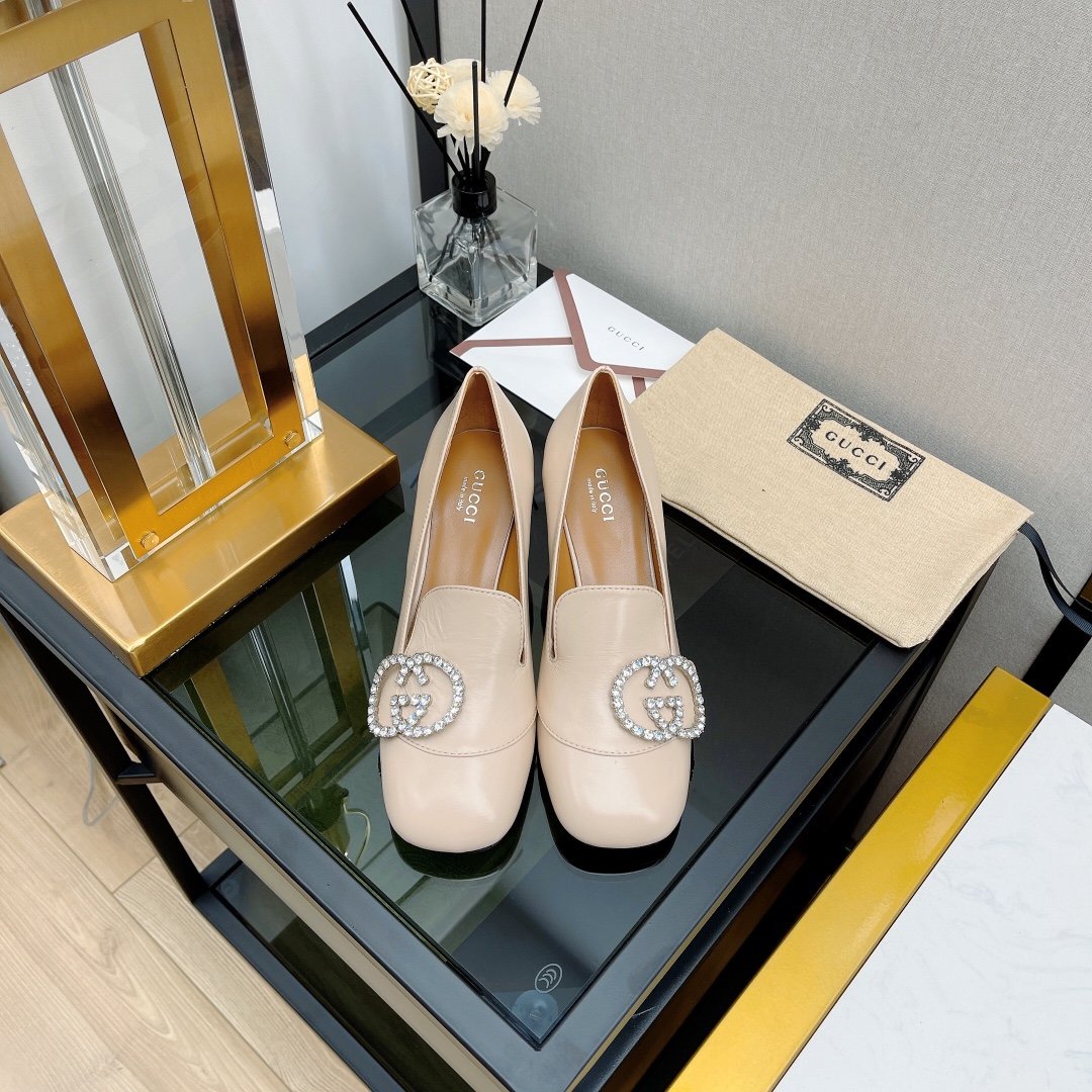 Gucci Mid-heel Pump With Horsebit Beige