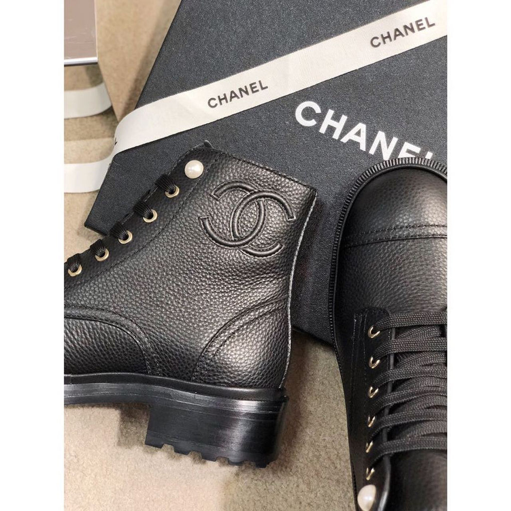 Chanel Pearl Embellished Ankle Boots Calfskin Leather Fall/Winter Collection Black