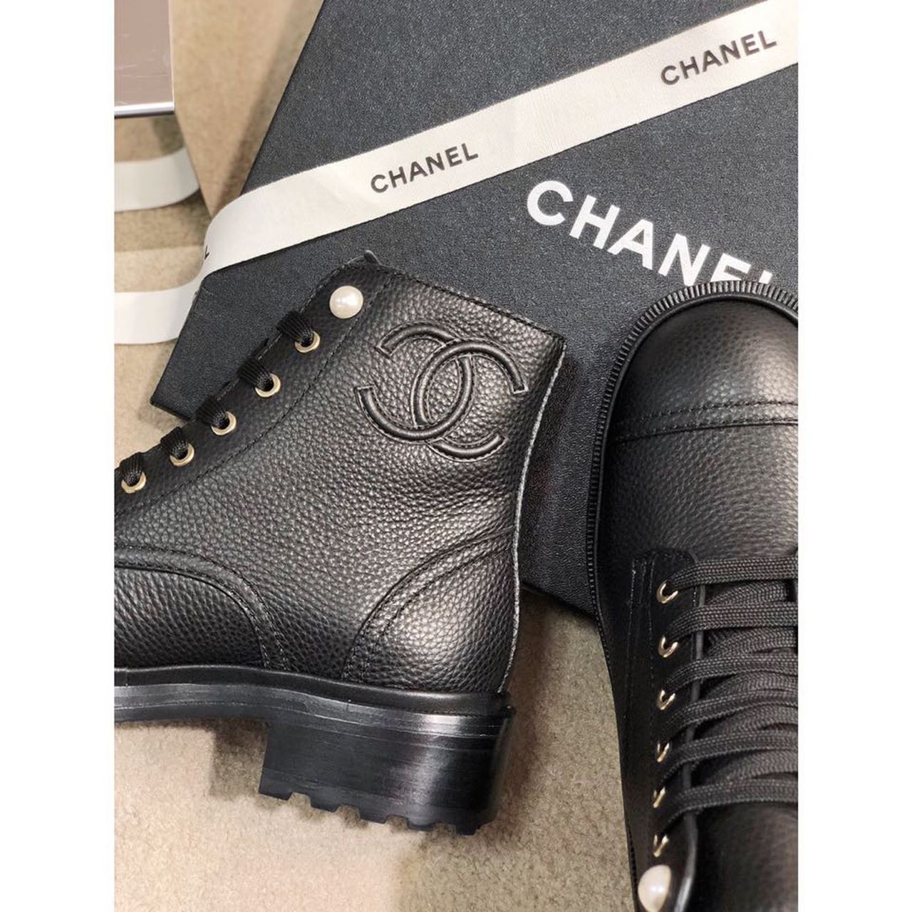 Chanel Pearl Embellished Ankle Boots Calfskin Leather Fall/Winter Collection Black
