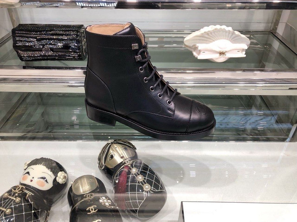 Chanel Ankle Boots Calfskin Leather Fall/Winter Collection, Black