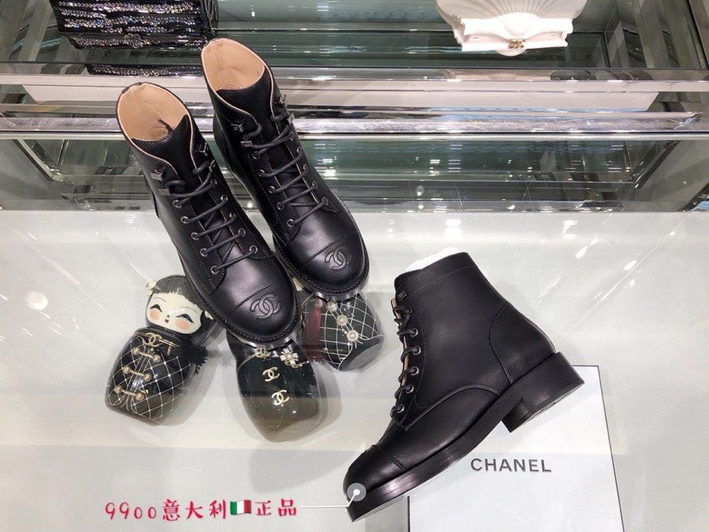 Chanel Ankle Boots Calfskin Leather Fall/Winter Collection, Black