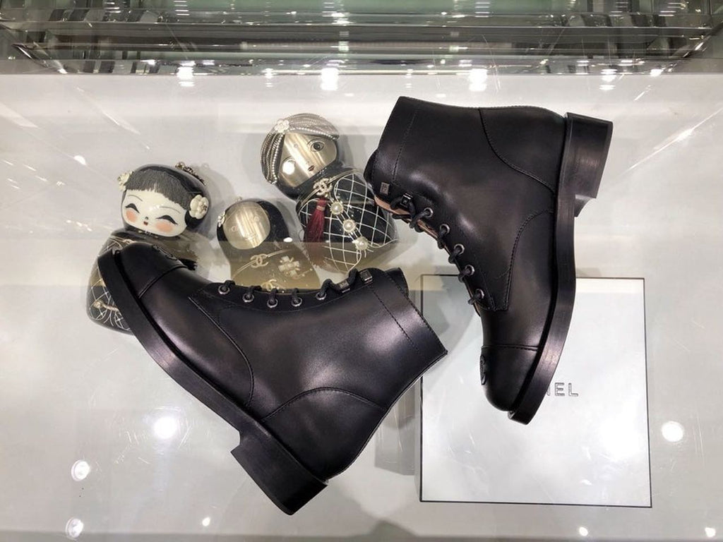 Chanel Ankle Boots Calfskin Leather Fall/Winter Collection, Black