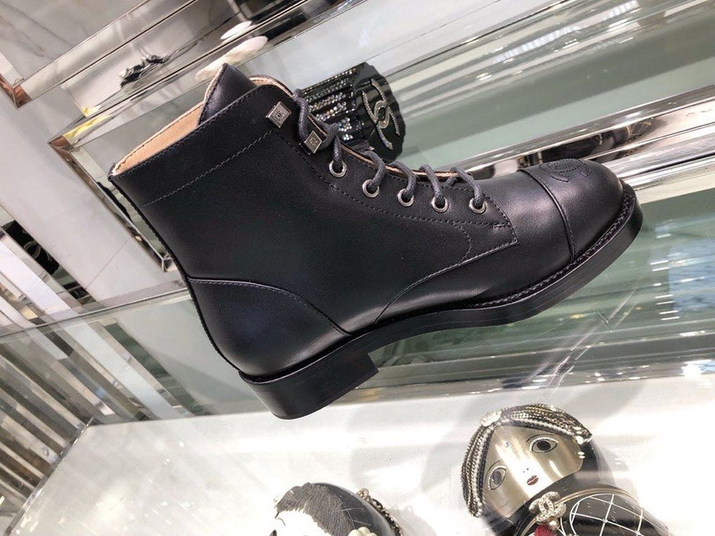 Chanel Ankle Boots Calfskin Leather Fall/Winter Collection, Black