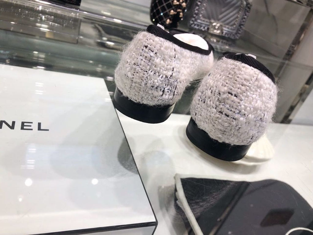 Chanel Ballerina Flats Tweed & Grosgrain Calfskin Leather Fall/Winter Collection Grey/Black
