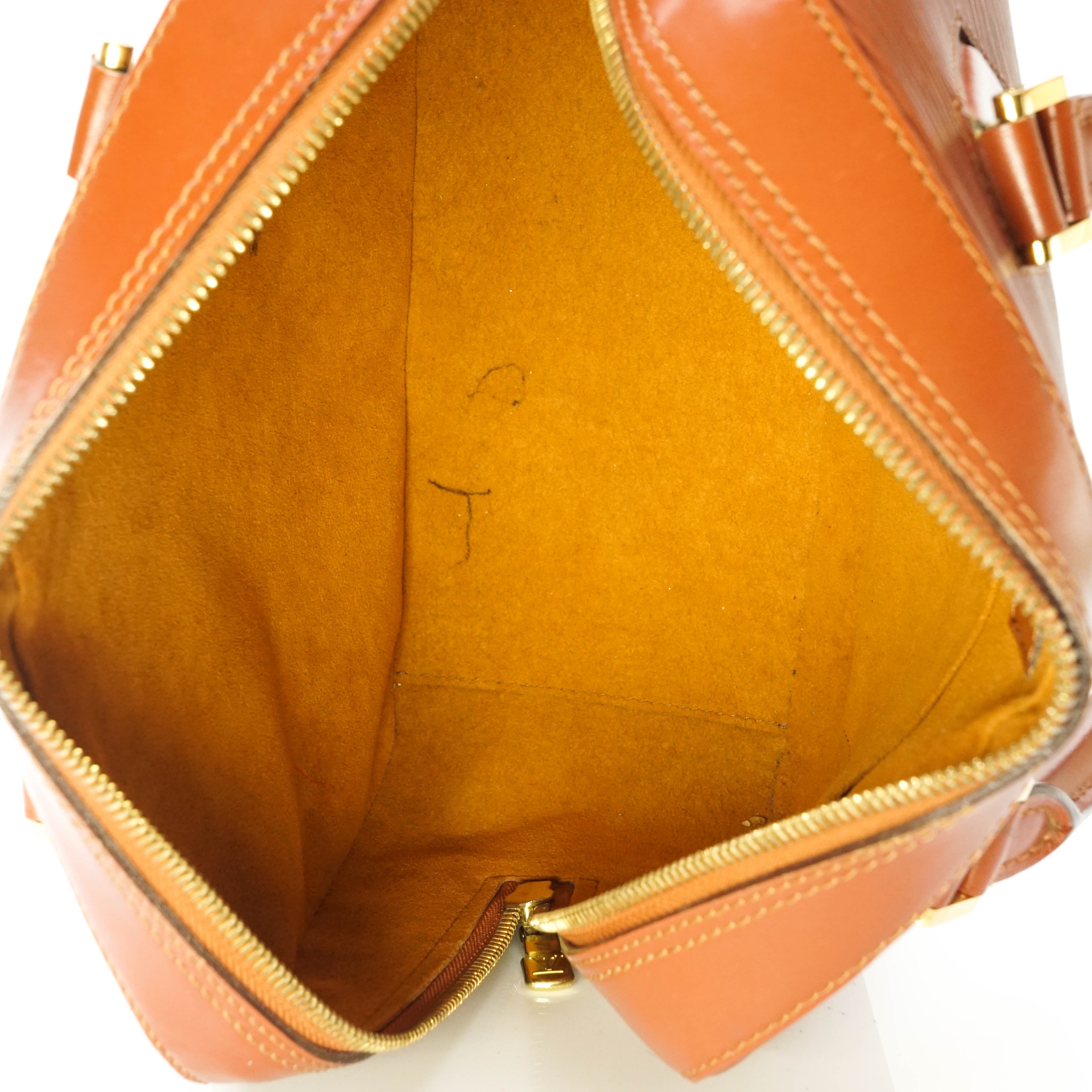 Louis Vuitton Pont Neuf Hand Bag