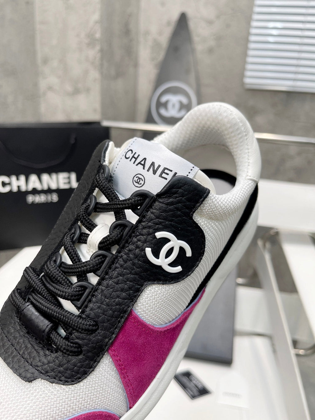 Chanel Trainers Sneakers White/Pink