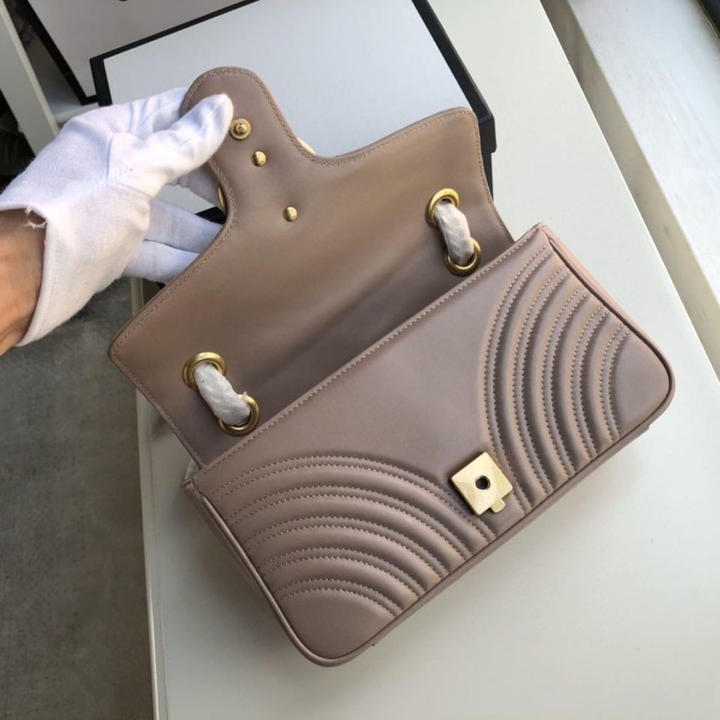 Gucci Marmont Shoulder Bag 26cm 443497 Calfskin Leather Spring/Summer Collection, Beige