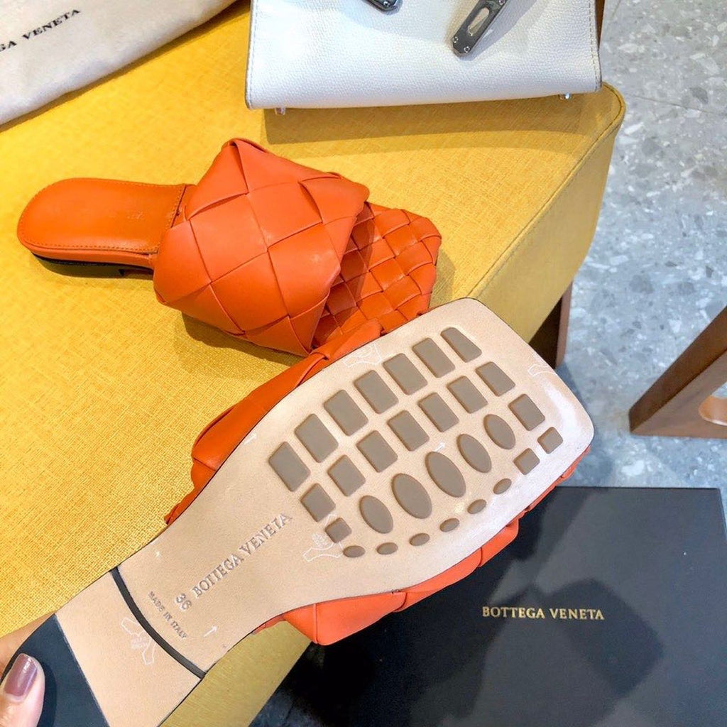 Bottega Veneta Lido Flat Square Toe Sandals Lambskin Leather Fall/Winter 2019 Collection, Orange