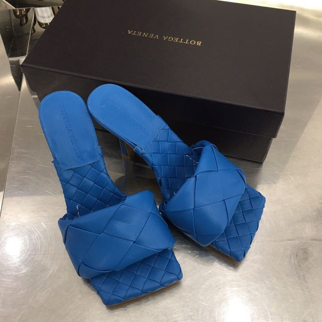 Bottega Veneta Lido Flat Square Toe Heels Lambskin Leather Spring/Summer 2020 Collection, Dark Blue