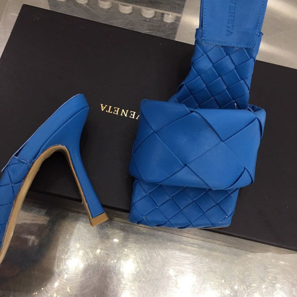 Bottega Veneta Lido Flat Square Toe Heels Lambskin Leather Spring/Summer 2020 Collection, Dark Blue