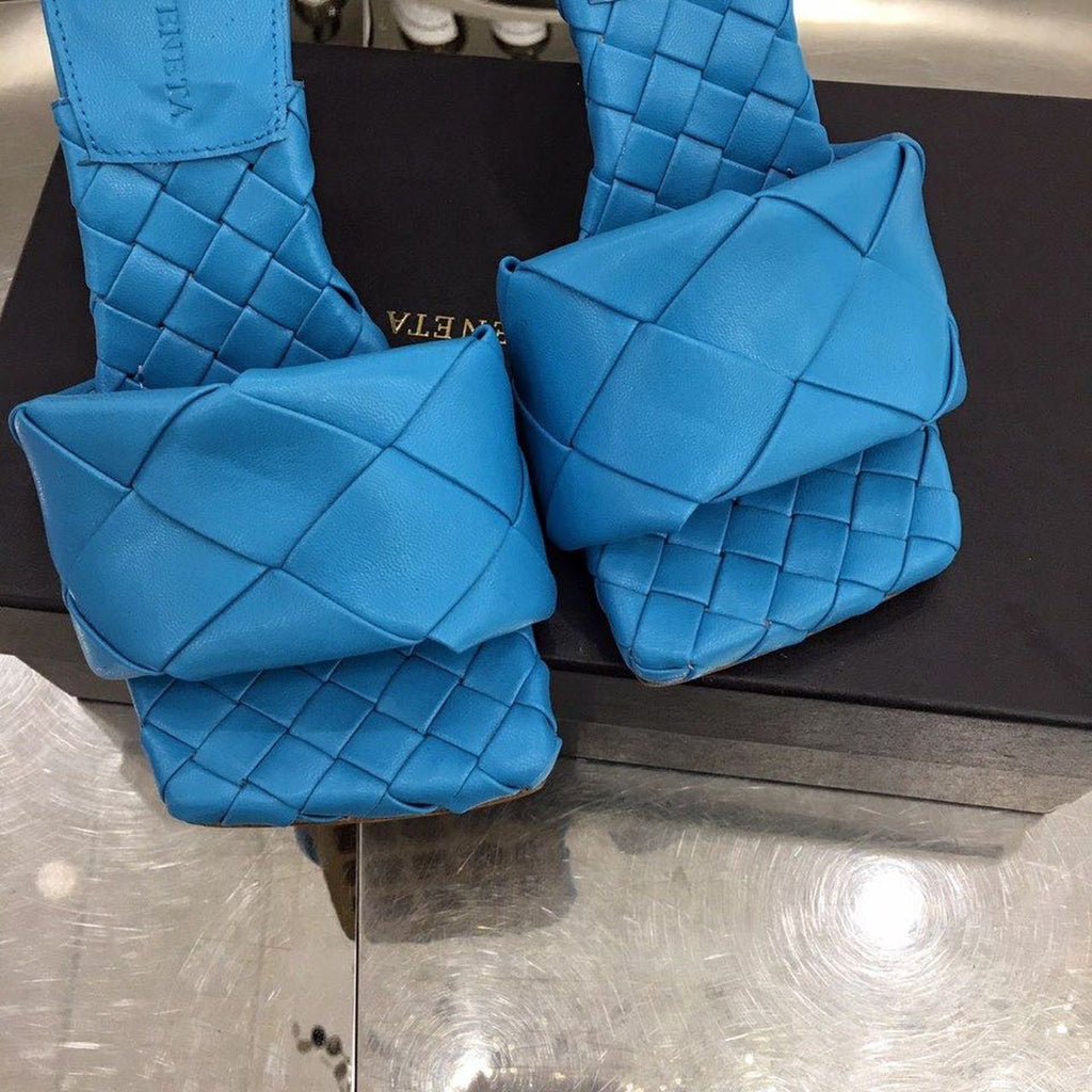 Bottega Veneta Lido Flat Square Toe Heels Lambskin Leather Spring/Summer Collection, Blue