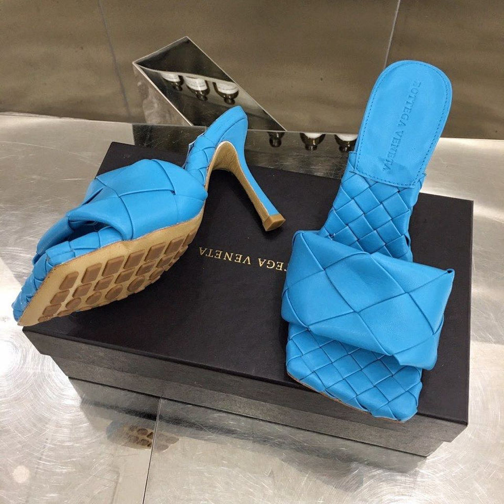 Bottega Veneta Lido Flat Square Toe Heels Lambskin Leather Spring/Summer Collection, Blue