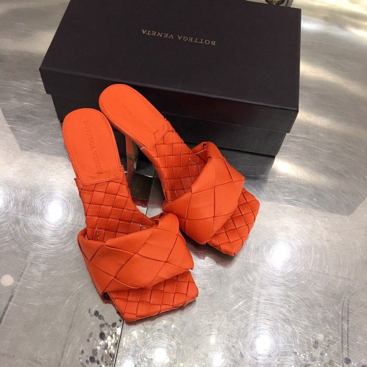Bottega Veneta Lido Flat Square Toe Heels Lambskin Leather Spring/Summer 2020 Collection, Orange