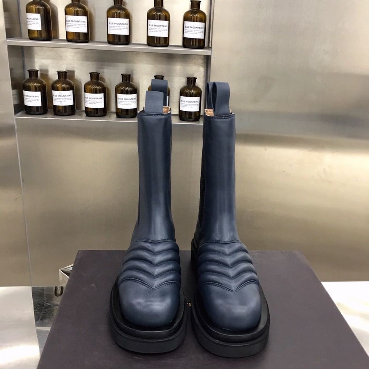 Bottega Veneta Panel Boots Lambskin Leather Fall/Winter 2019 Collection, Black