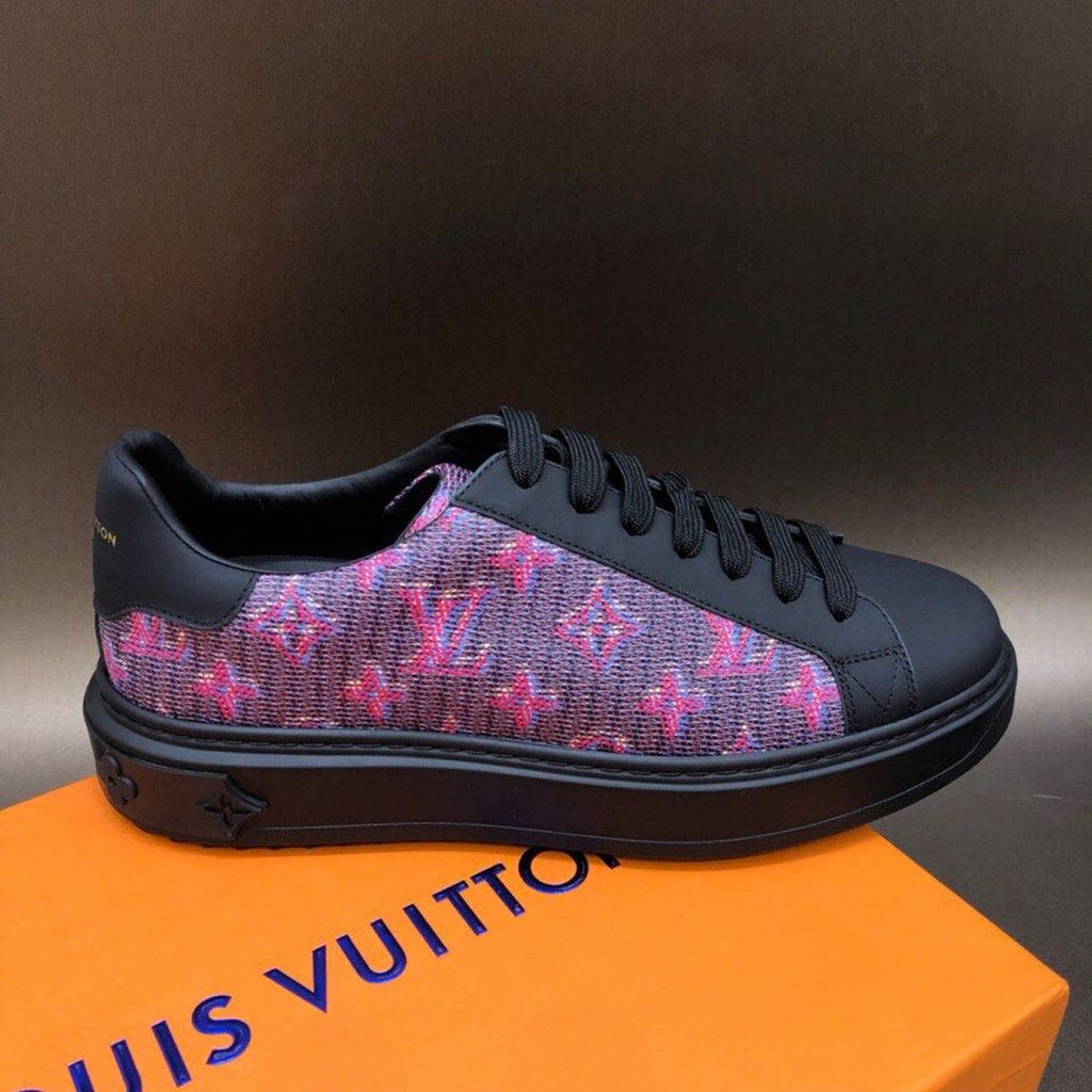 Louis Vuitton Time Out Low Top Sneakers Calfskin Leather Fall/Winter Collection, Purple/Black
