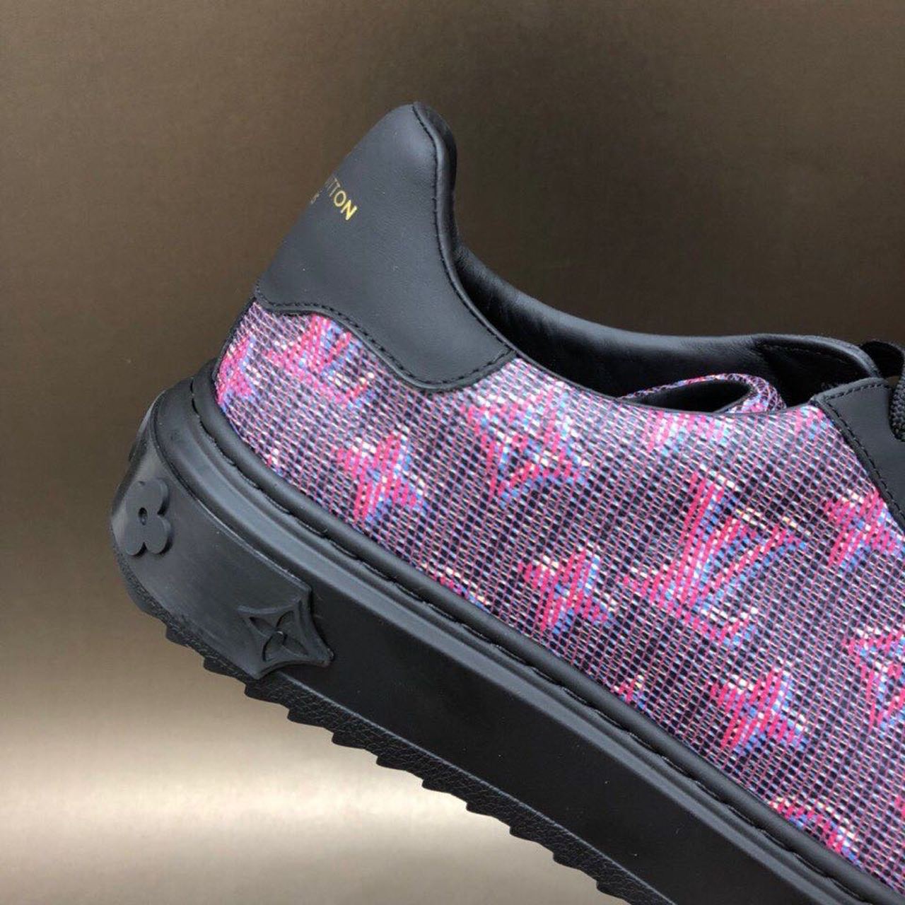 Louis Vuitton Time Out Low Top Sneakers Calfskin Leather Fall/Winter Collection, Purple/Black