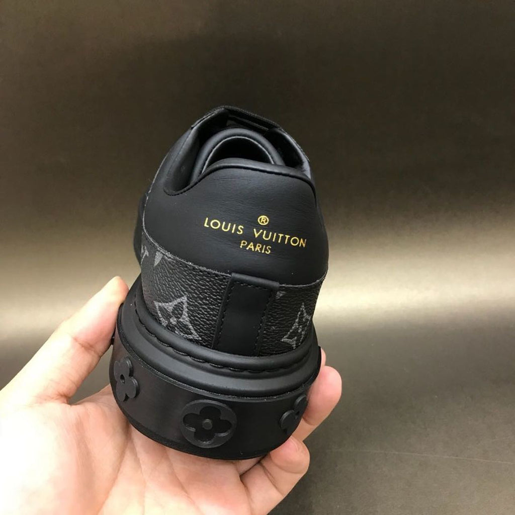 Louis Vuitton Time Out Low Top Sneakers Calfskin Leather Fall/Winter Collection 1A64RY Black